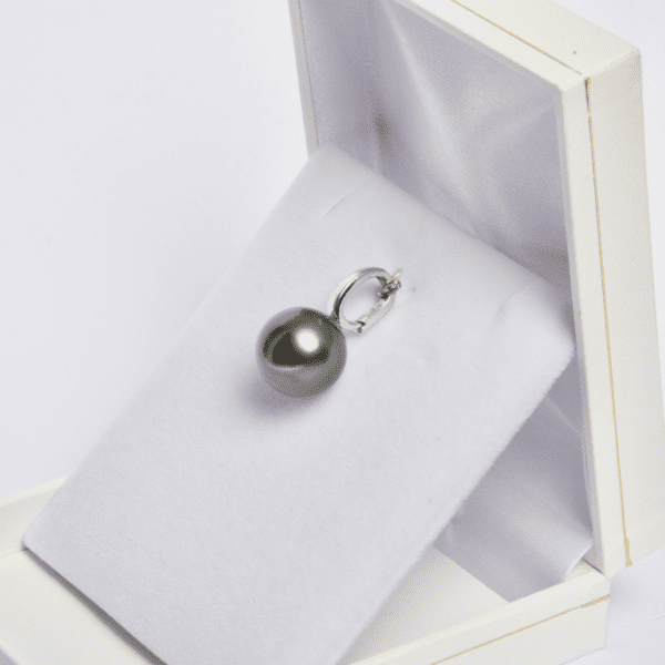 Pendentif "clip" en argent rhodié, Perle de Tahiti Ronde de 12,9 mm A .
