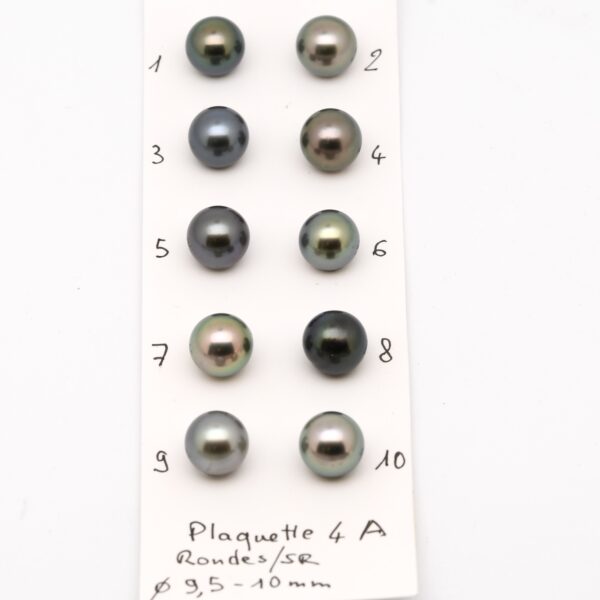 Plaquette 4 – perles de Tahiti rondes 9,5-10 mm – qualité A – photos contractuelles – perçage offert – vente directe producteur