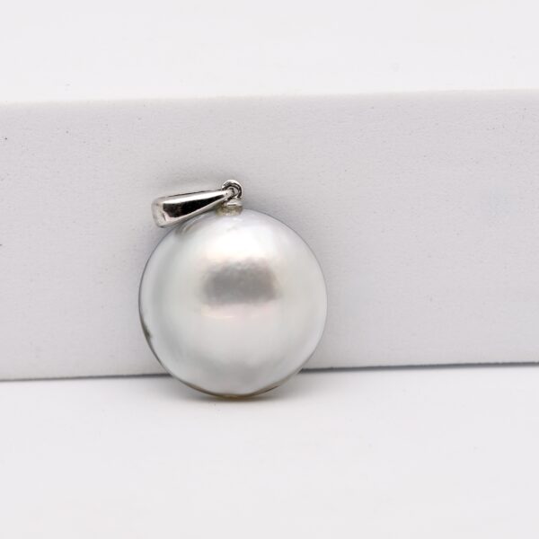 Hiona pendentif mabe – Image 3