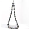 Collier Ataheva 44 perles de Tahiti rondes 10 à 11 mm, montage sur câble acier gainé et fermoir argent 925 rhodié, création Tahiti Perles Création.