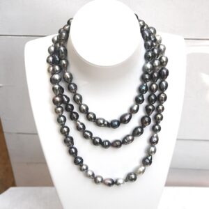 Collier Hawai 128 cm en perles de Tahiti cerclées et semi-baroques 9 à 11 mm avec fermoir bouée XL argent 925