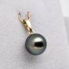 Pendentif Matie perle de Tahiti ronde 9,8 mm qualité B vert naturel bélière articulée or jaune 18k Tahiti Perles Création