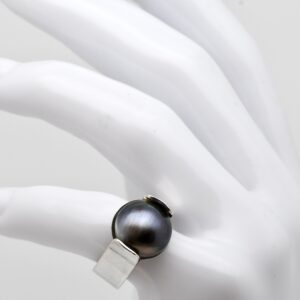 Bague Hao mabe de Tahiti 13 mm nuances bleutées argent 925 massif pièce unique