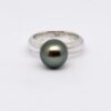 Bague en argent 925 massif perle de Tahiti verte ronde 10,9 mm de qualité A Manihi producteur artisan Marseille