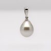 pendentif argent 925 rhodié perle de Tahiti blanche poire cerclée 9,2 mm de qualité A produite à Manihi producteur vente directe