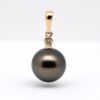 Pendentif Moeata or jaune det iamant perle de Tahiti parfaite qualité GEM 11 mm vert profond reflets violine Manihi