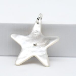 Alternative view of Pendentif perle Pikake